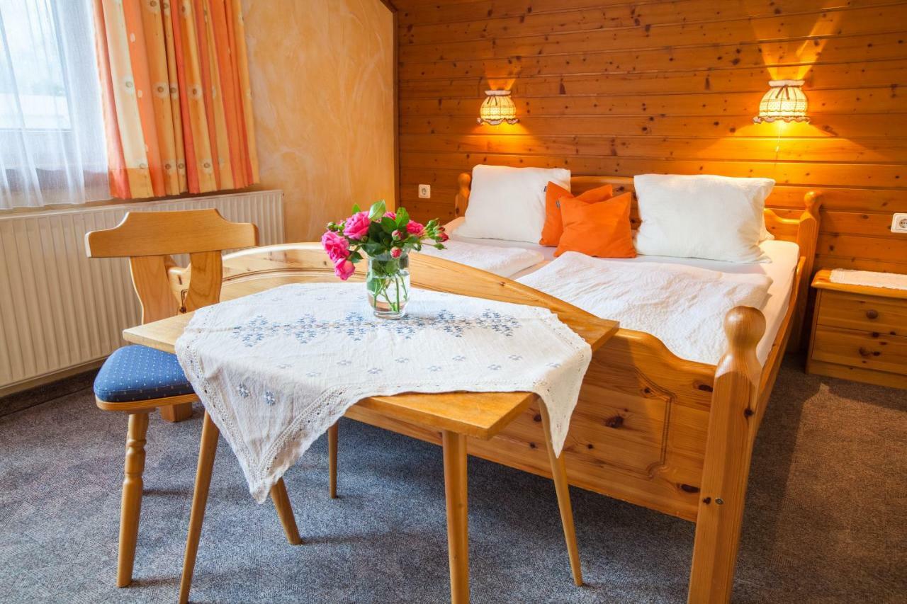 Gaestehaus Elisabeth Bed & Breakfast Mayrhofen Luaran gambar