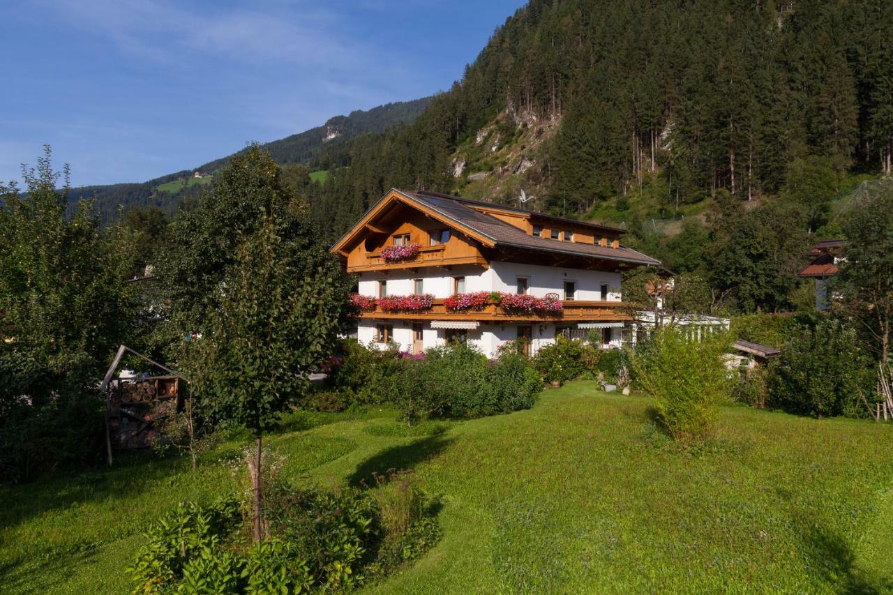 Gaestehaus Elisabeth Bed & Breakfast Mayrhofen Luaran gambar