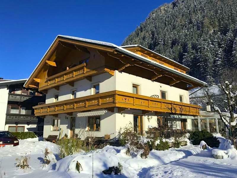 Gaestehaus Elisabeth Bed & Breakfast Mayrhofen Luaran gambar